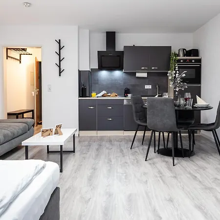 公寓 Holiday&stay, Stay, Kueche, 85zoll Tv, Wlan 韦因加尔滕